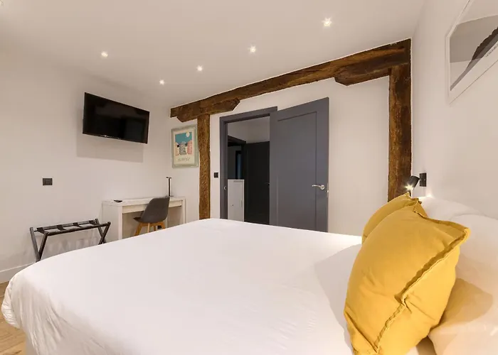 Moderno Y Lujoso En El Historico Casco Viejo Apartment Bilbao