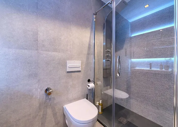 公寓 Moderno Y Lujoso En El Historico Casco Viejo 毕尔巴鄂