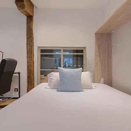 Moderno Y Lujoso En El Historico Casco Viejo Appartement