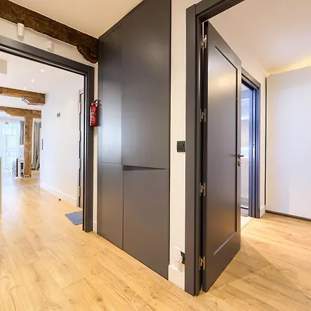 Appartement Moderno Y Lujoso En El Historico Casco Viejo Bilbao