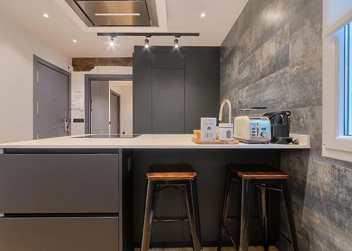 Moderno Y Lujoso En El Historico Casco Viejo Apartament *