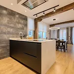 Apartment Moderno Y Lujoso En El Historico Casco Viejo Bilbao